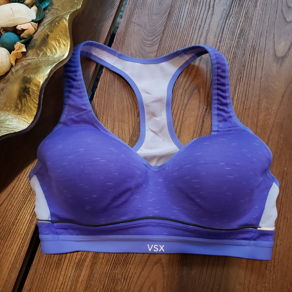 💛 Victoria's Secret sports bra
